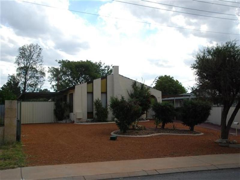 101 James Street, Gosnells WA 6110