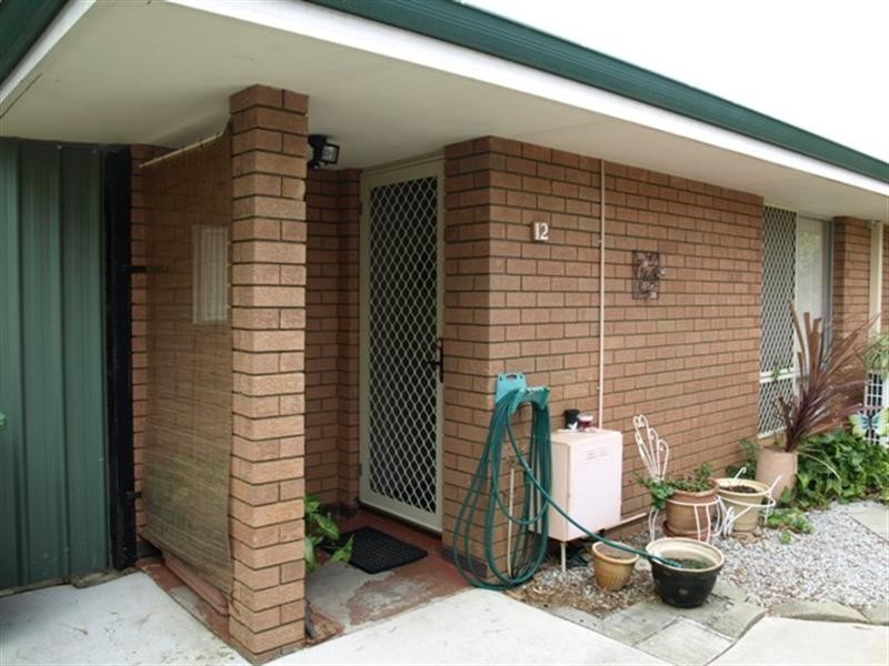 12 Redross Court, Armadale WA 6112