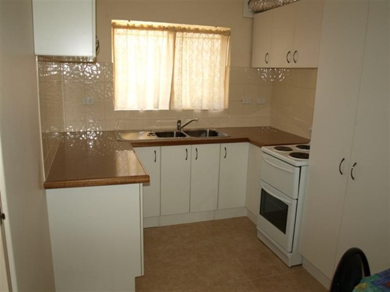 8/2148 Albany Highway, Gosnells WA 6110