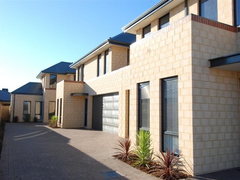 2/22 Acapulco Way, Southern River WA 6110