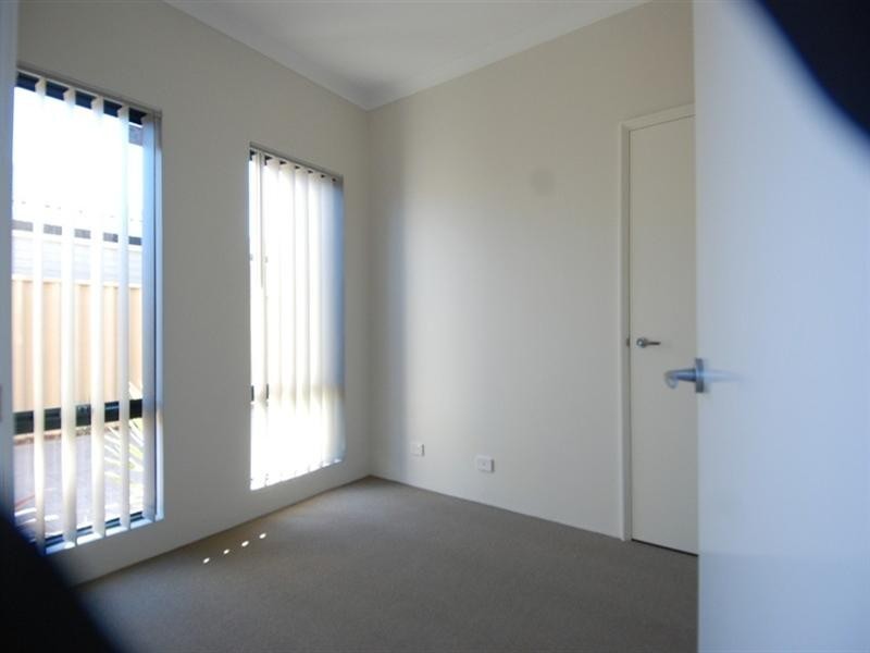 2/22 Acapulco Way, Southern River WA 6110