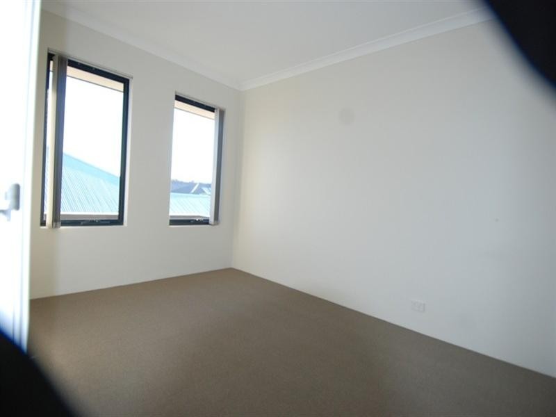 2/22 Acapulco Way, Southern River WA 6110