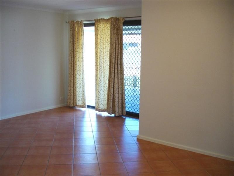 19 Hinkler Street, Kenwick WA 6107