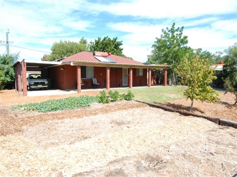 27 Goodall Street, Gosnells WA 6110