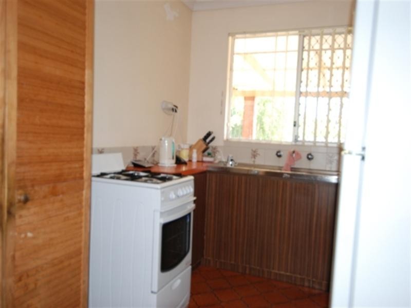 27 Goodall Street, Gosnells WA 6110