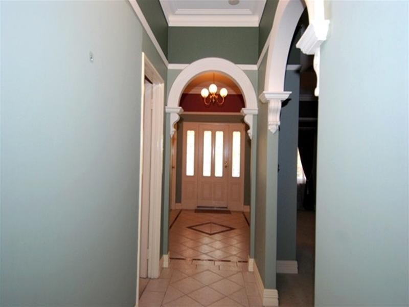 86 Lakeside Drive, Helena Valley WA 6056