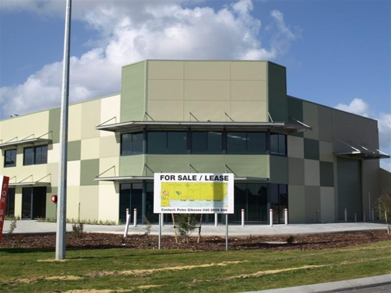 2/1 Cartright Drive, Forrestdale WA 6112