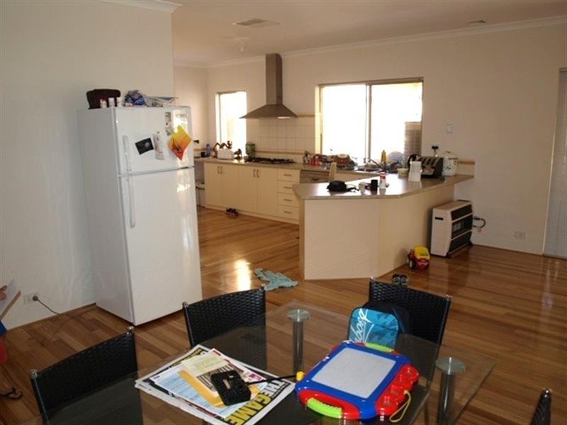 34 Reigate Street, Gosnells WA 6110