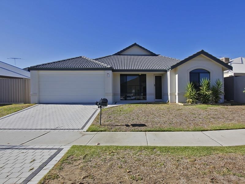 4 Kersley Loop, Harrisdale WA 6112