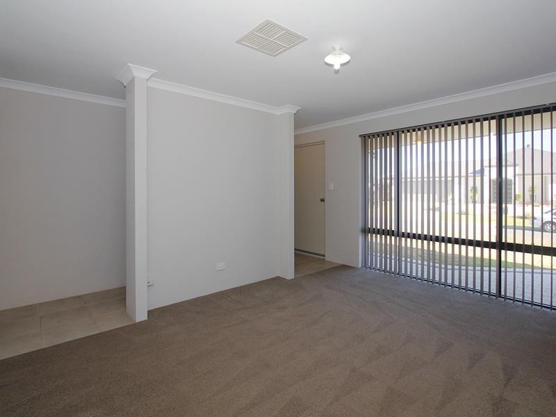 4 Kersley Loop, Harrisdale WA 6112