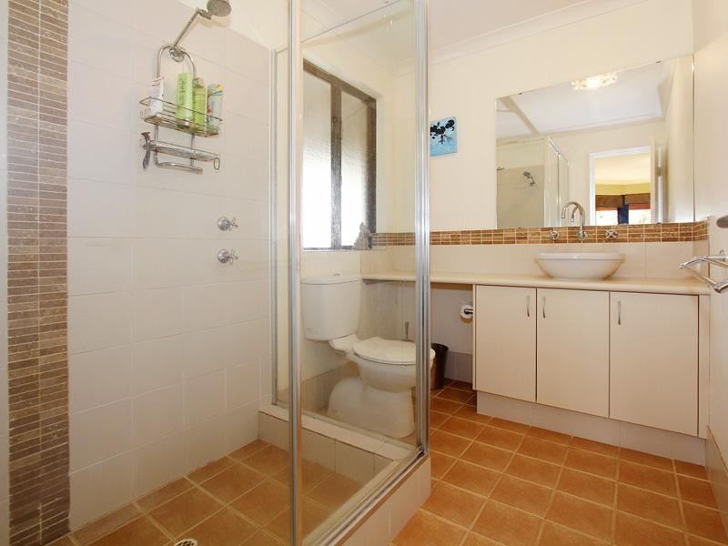 18 Fyfield Way, Bedfordale WA 6112