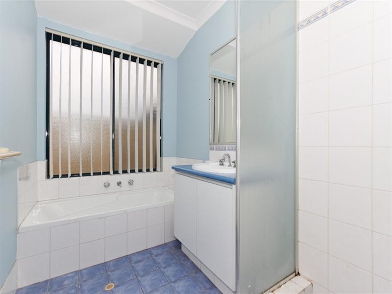 8 Ripley Circle, Canning Vale WA 6155