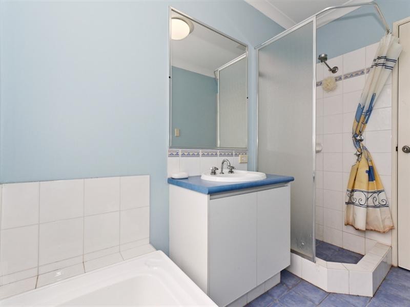 8 Ripley Circle, Canning Vale WA 6155