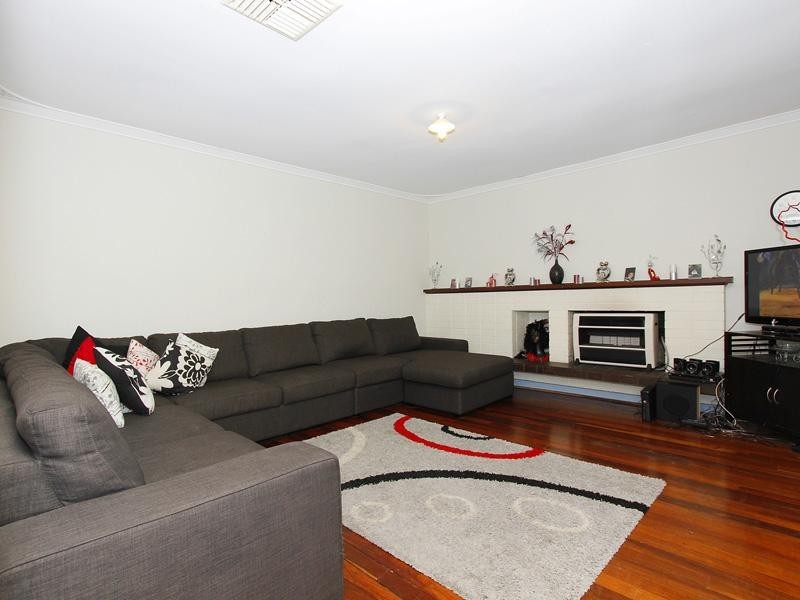 47 Winchester Road, Armadale WA 6112