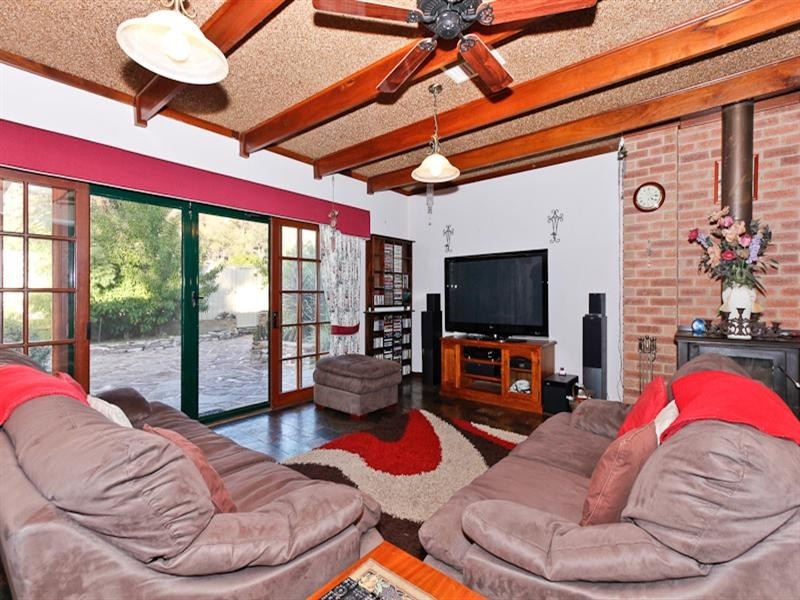 23 Old Brickworks Road, Byford WA 6122