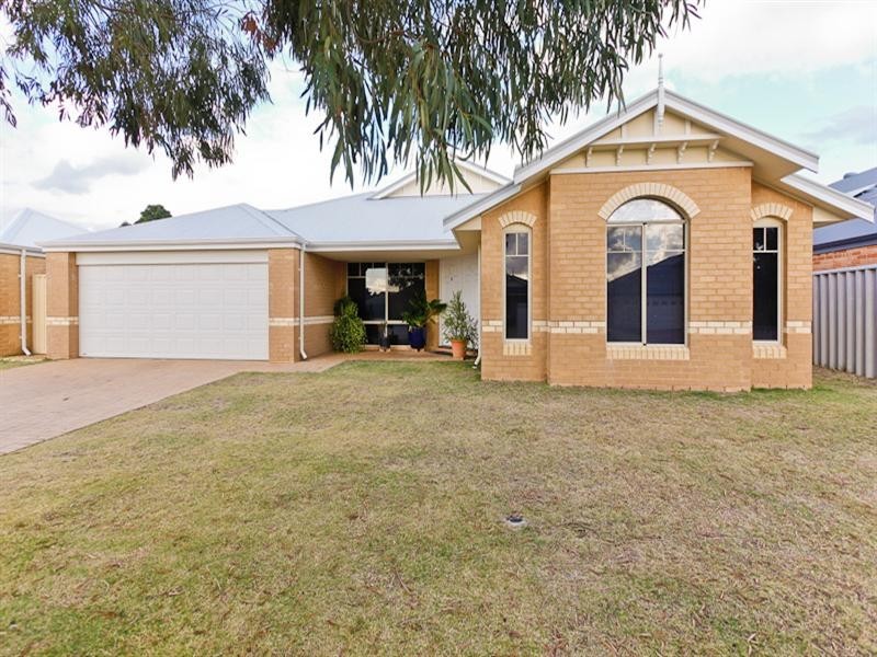 9 Granada Loop, Seville Grove WA 6112