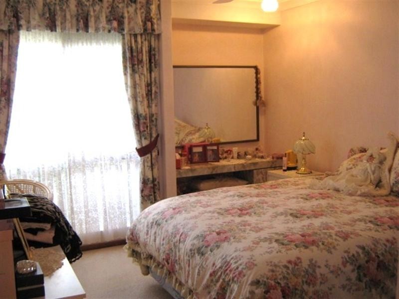 3 Birrel Place, Gosnells WA 6110