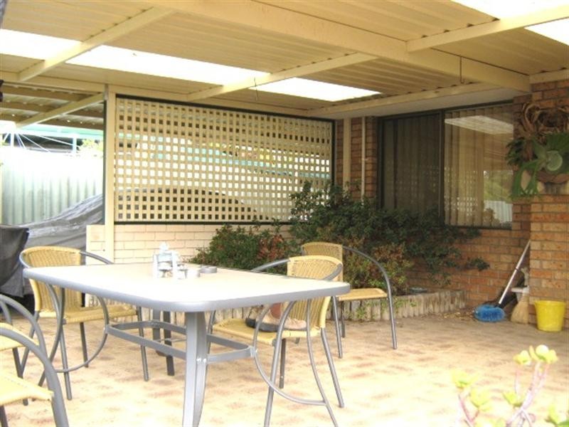 3 Birrel Place, Gosnells WA 6110