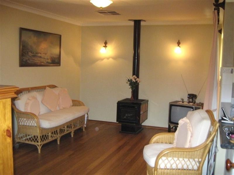 3 Birrel Place, Gosnells WA 6110