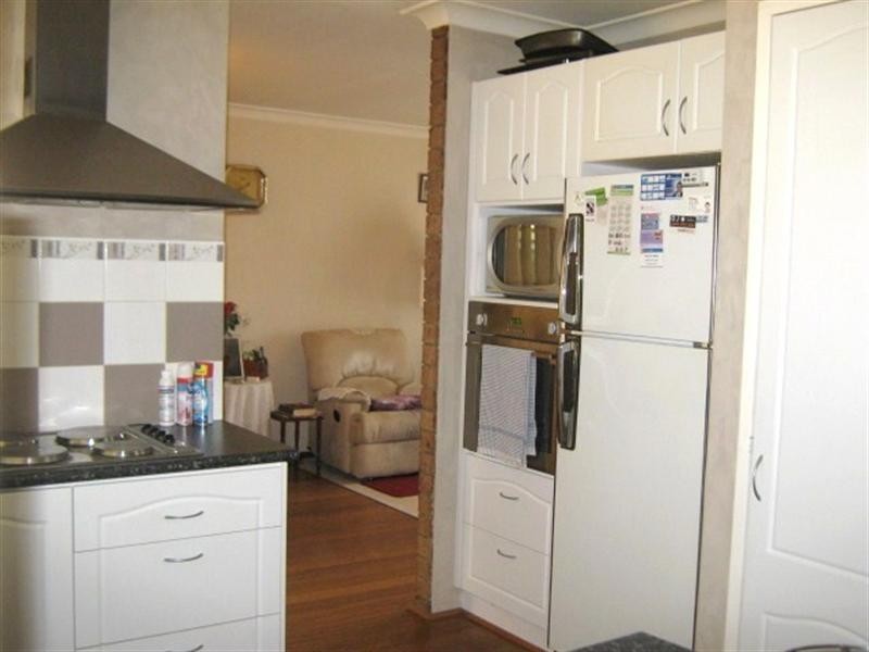 3 Birrel Place, Gosnells WA 6110