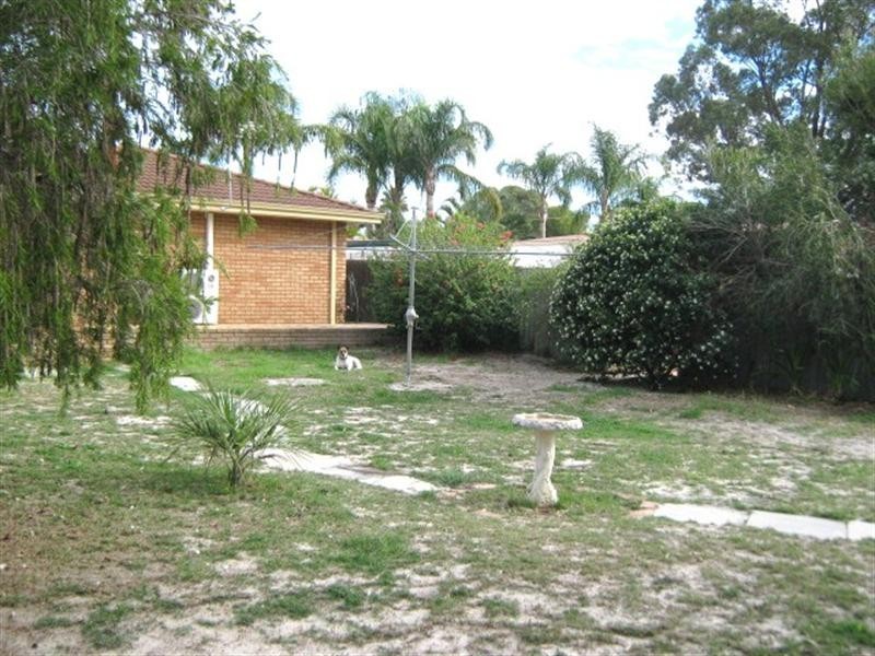 3 Birrel Place, Gosnells WA 6110