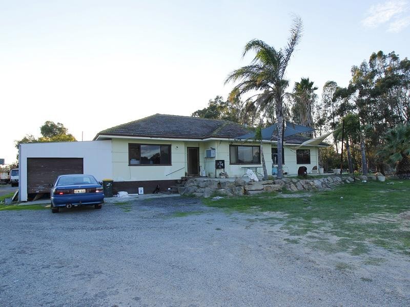 27 Lawrence Way, Byford WA 6122
