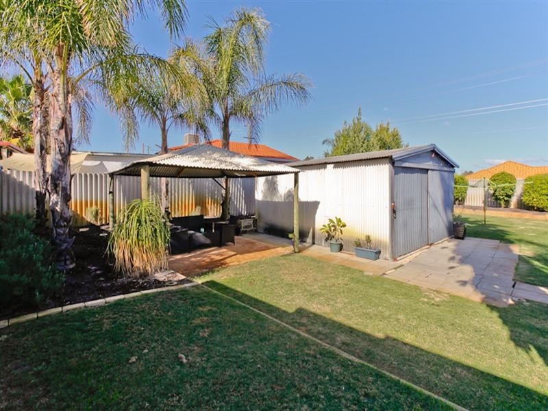 1 Drysdale Street, Gosnells WA 6110