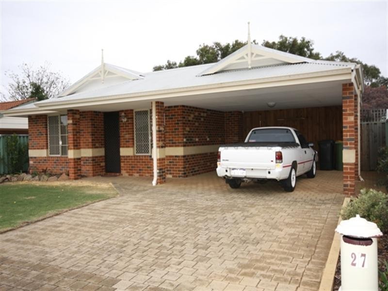 27 Riverbank Drive, Gosnells WA 6110