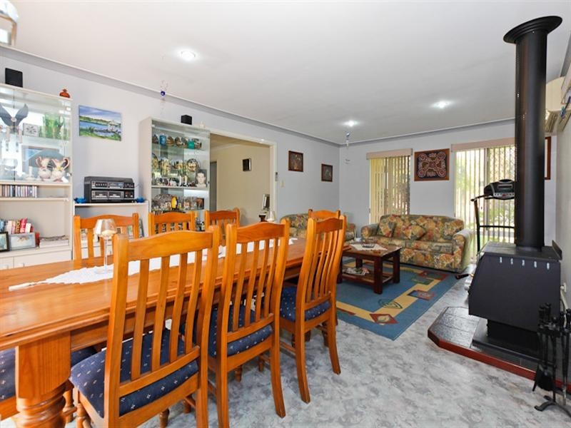 100 Gosnells Rd West, Maddington WA 6109