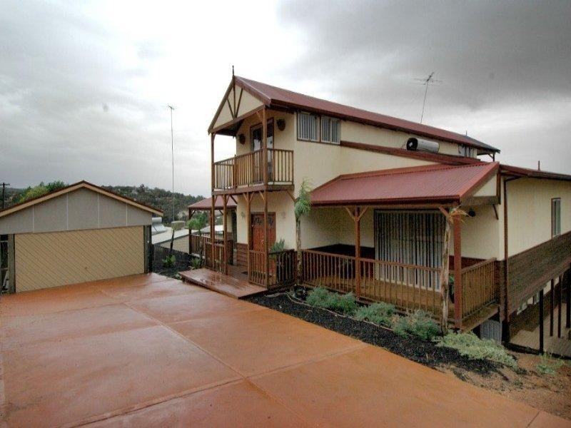 20 Derry Avenue, Mount Nasura WA 6112