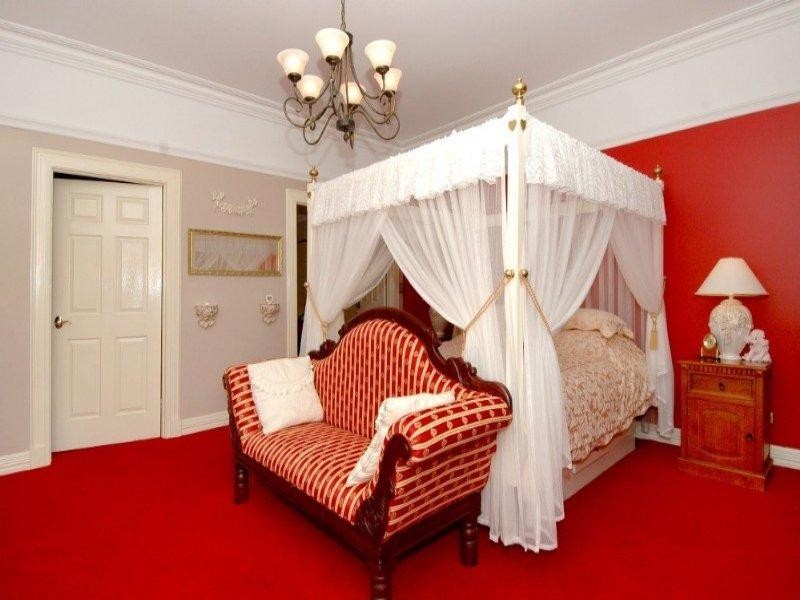 20 Derry Avenue, Mount Nasura WA 6112