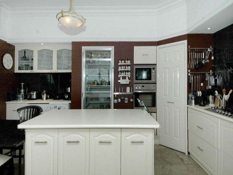 20 Derry Avenue, Mount Nasura WA 6112