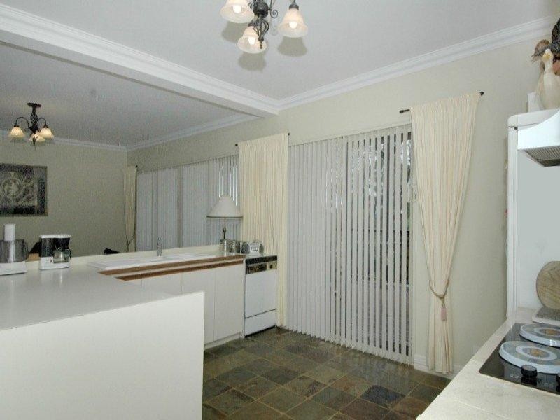 20 Derry Avenue, Mount Nasura WA 6112