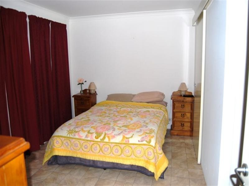 11 Walter Street, Gosnells WA 6110