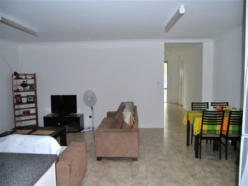 11 Walter Street, Gosnells WA 6110