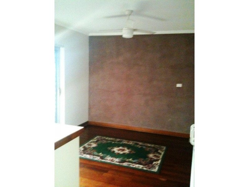 35 Sussex Street, Spearwood WA 6163