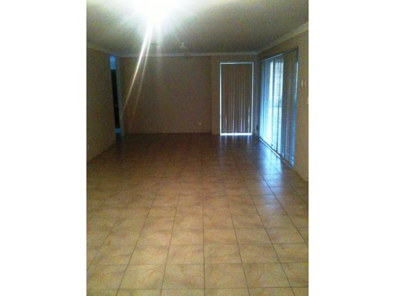 19 Silverline Bend, Bertram WA 6167