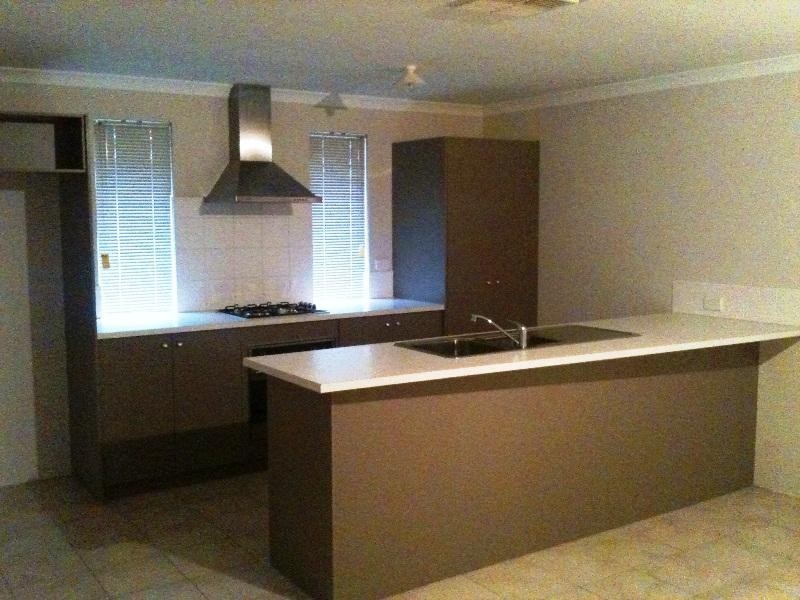 19 Silverline Bend, Bertram WA 6167