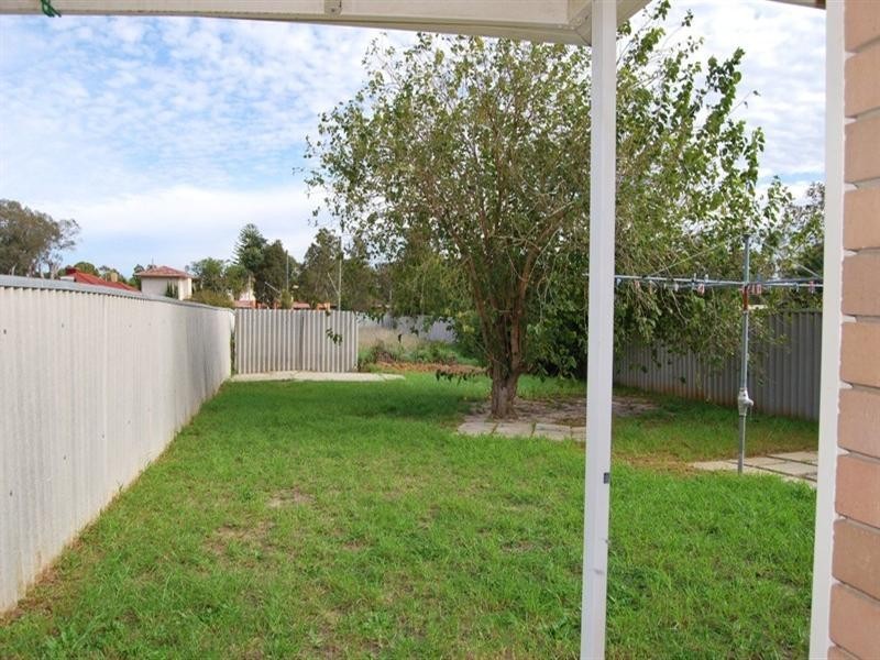 58 a Fifth Road, Armadale WA 6112