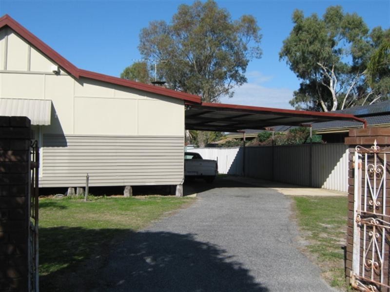 5 Chelsfield Street, Gosnells WA 6110