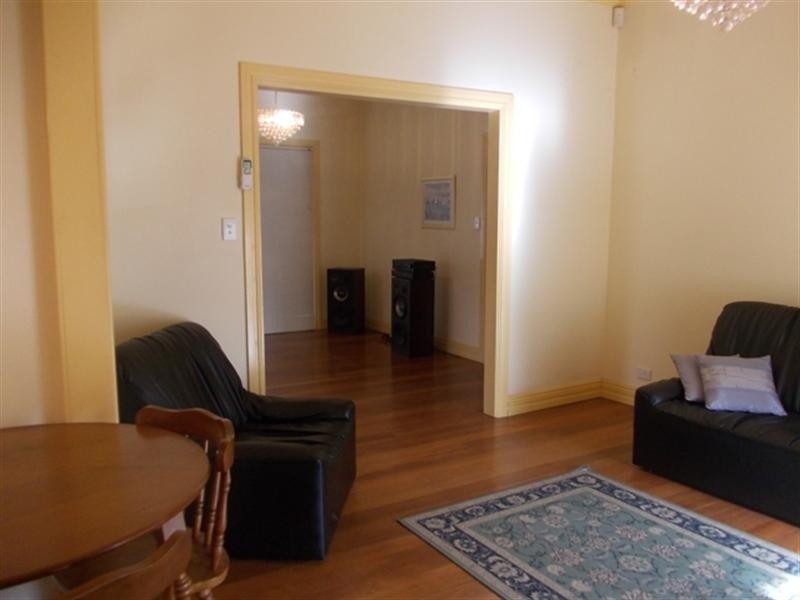 5 Chelsfield Street, Gosnells WA 6110