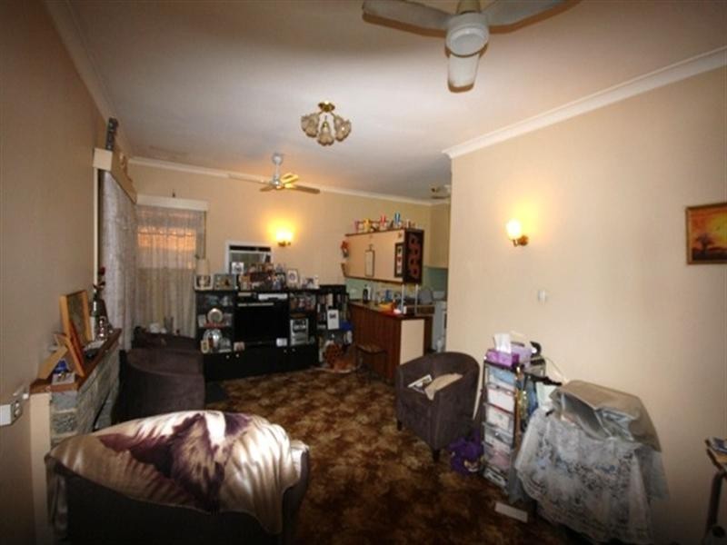 25 Theseus Way, Coolbellup WA 6163