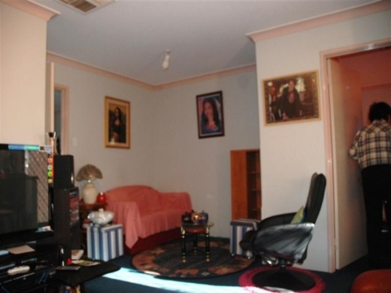 2/3 Rochester Avenue, Beckenham WA 6107