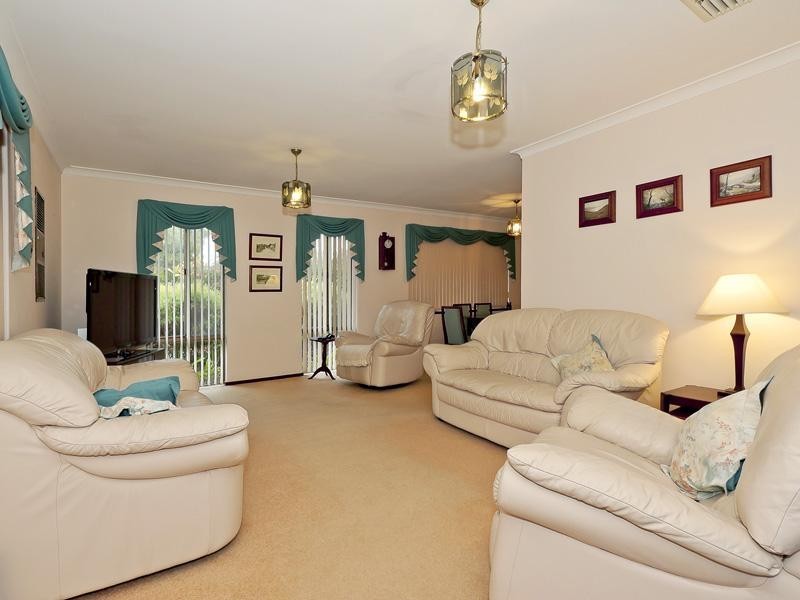 7 Gleed Court, Gosnells WA 6110