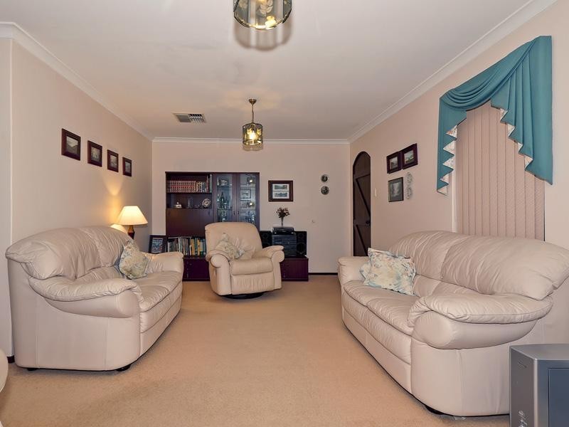 7 Gleed Court, Gosnells WA 6110