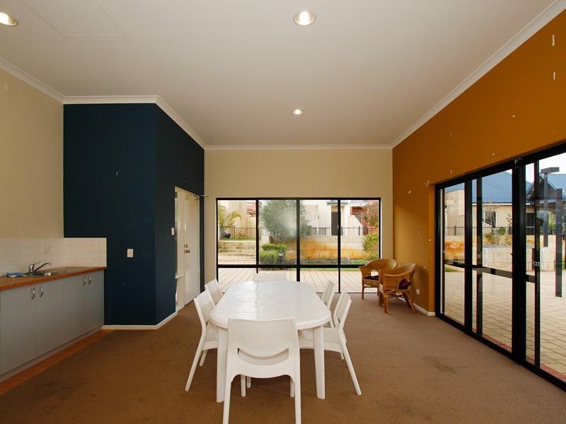 49/57 Frederick Street, Belmont WA 6104