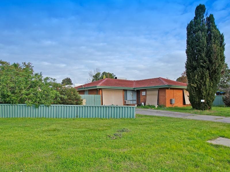 65 Carisbrooke Street, Maddington WA 6109