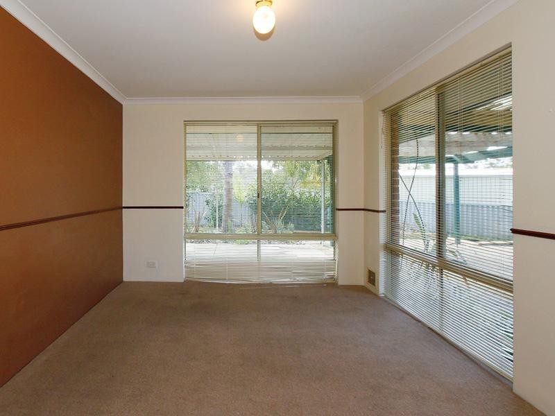 5 Stipling Gardens, Leda WA 6170