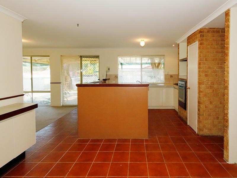 5 Stipling Gardens, Leda WA 6170