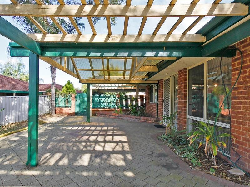 5 Stipling Gardens, Leda WA 6170